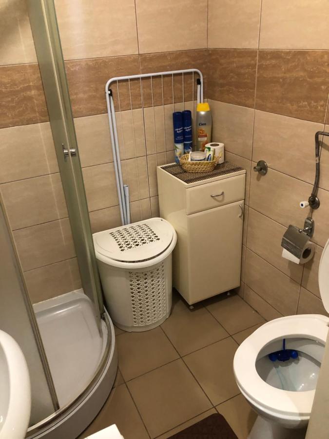 Carapan Apartamento Kruševac Exterior foto